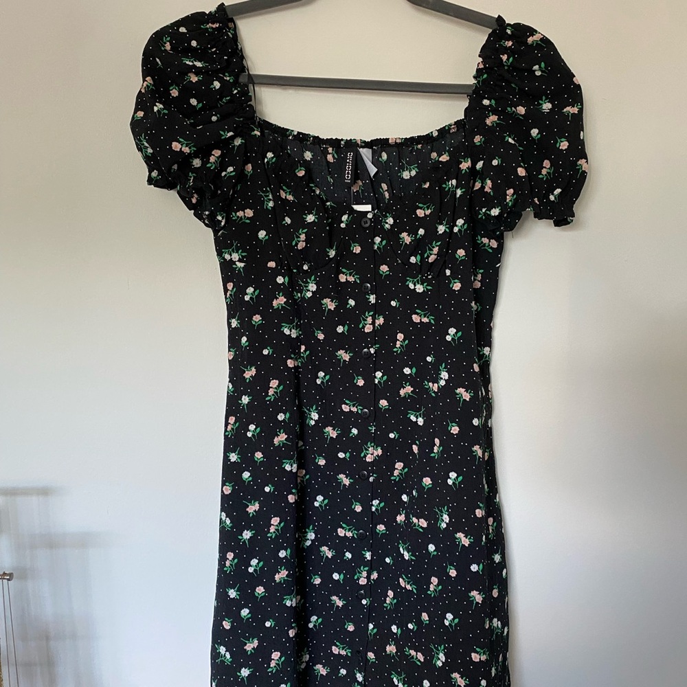 H&M Short Sleeve Dress